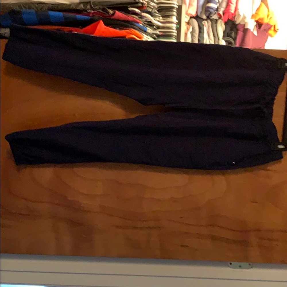 Navy blue jogger scrub bottoms!